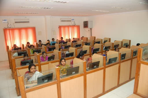 Visakha Government Degree College for Women Visakhapatnam College photos photo 3